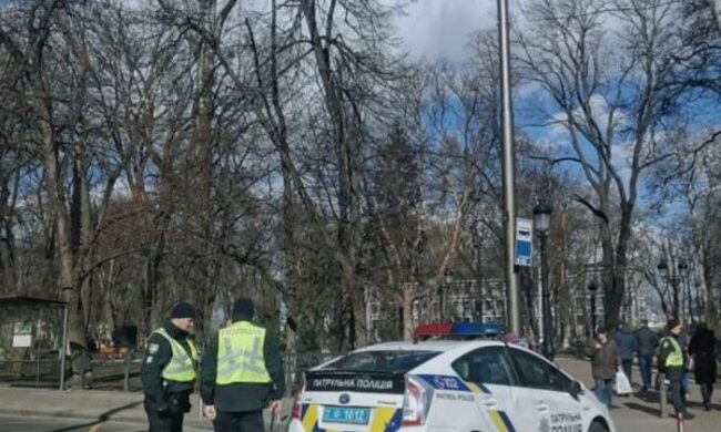 В Киеве пропал молодой бородач в зеленых штанах, особые приметы и фото