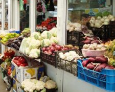 Вредная польза: украинцам рассказали, что делать с молодыми овощами