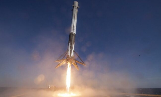 SpaceX виконала черговий успішний запуск Falcon-9