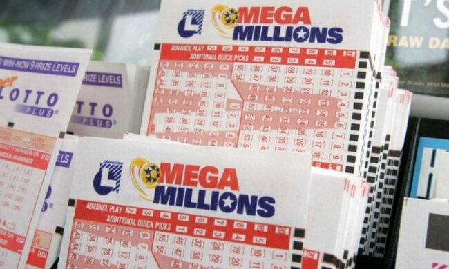 Американец выграл в лотерею 540 млн долларов