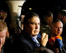 Що будемо робити: Саакашвілі відвідав наметове містечко