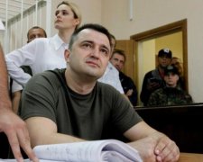 Одіозного корупціонера "покарали" орденом