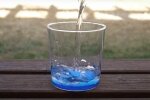 Стакан воды, скриншот: YouTube