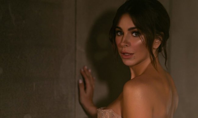 Молодий коханець оскандалився інтимним фото з Лорак: ось це пристрасть