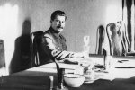 Скромно і зі смаком: що їли диктатори XX століття