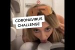 Вылизывать унитаз из-за коронавируса - новый абсурдный челлендж захватил соцсети, видео
