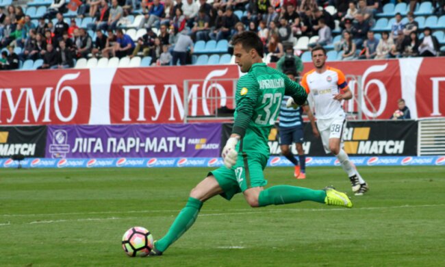 Шахтер решил прекратить сотрудничество с голкипером