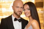 Влад Яма змусив дружину "осліпнути" на сьому річницю весілля: "Я в шоці"