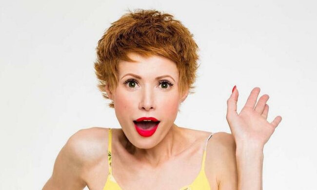 "Це від захвату?″, - наречена Розенка показала, що в неї під спідничкою