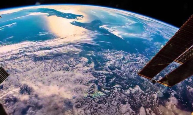 Землю оповив загадковий об'єкт