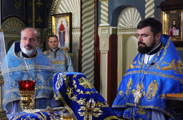 Ленінград, ордени, духовність: фото "святого отця", який відправив до пекла виборців Зеленського