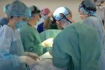 У маленького янголятка пухне голова, батьки благають про допомогу: "Врятуйте Ванечку"