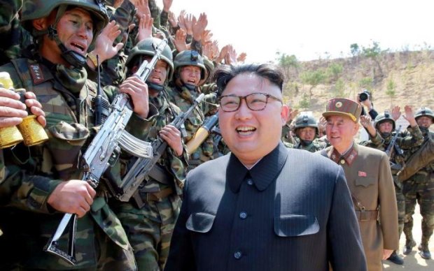 До первой бомбы: Безумному Киму выдвинули предупреждение
