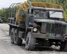 Вантажівка влетіла в натовп військових, є загиблі