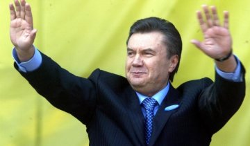 Оппоблок добился отмены люстрации в обмен на Констиуцию