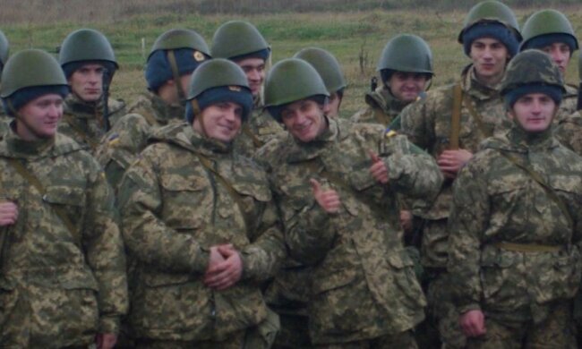 Эксперт пообещал украинцам "горячую осень"