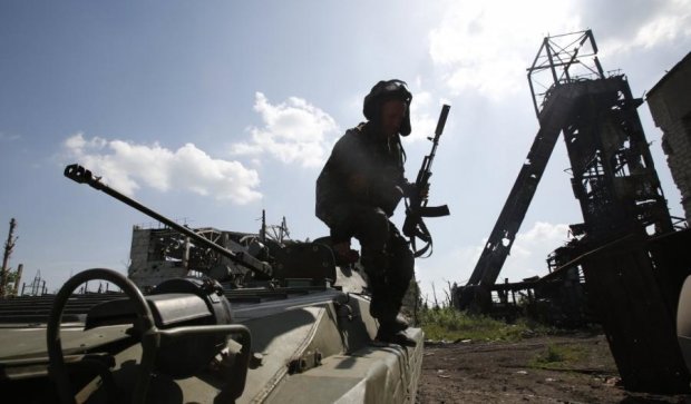 Чим загрожує відведення військ в Донбасі