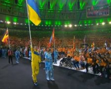 Український футболіст тріумфально виніс прапор у Ріо