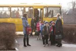 Пьяный водитель школьного автобуса попался копам: видео