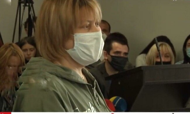 В Запорожье судят воспитательницу  нелегального сада, на руках которой погибла девочка - "Лупила детей"