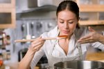 Смачно і не зашкодить: ці продукти можна їсти після закінчення терміну придатності