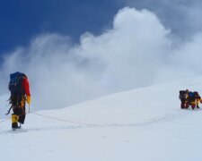 Еверест, скріншот із відео