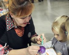 Художниця українського походження прикрасила канадські гроші