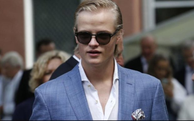 Принц Норвегии встречается с моделью Playboy: горячие фото