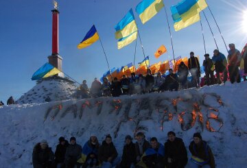 День памяти погибших под Крутами, фото: ukrainianpeople.us