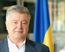 Коло стискається: у Порошенко відреагували на обшуки, в чому підозрюють вчорашнього президента