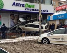 Донецького "мажора" Толстошеєва взяли під варту
