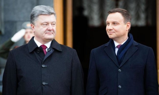 Ганебні кадри: зустріч Порошенка і Дуди готували в кращих традиціях совка