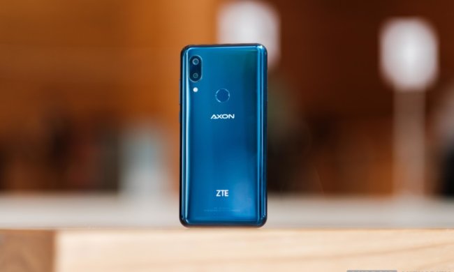 ZTE Axon Pro 9