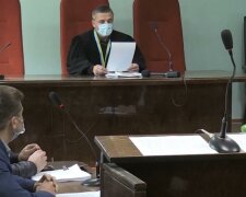 У Запоріжжі дебошир заплатить мільйон побитому атошнику - небо в клітинку