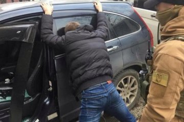 Опубликовано видео задержания финансистов главарей "ЛДНР"
