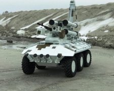 Украинцы покажут беспилотный БТР "Фантом" на IDEX 2017