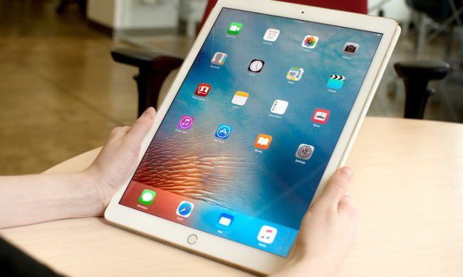 Експерти з'ясували, які гаджети Apple купували під новорічну ялинку
