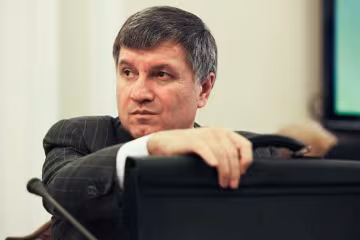 У Миколаєві 3 людини на одне місце патрульного - Аваков