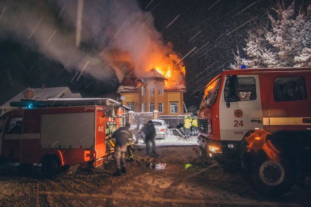 Українська родина з дітьми згоріла живцем в жахливій пожежі: поліція розкриває подробиці трагедії