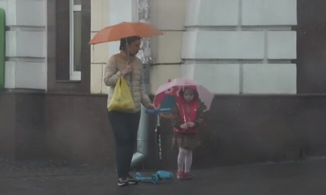 Дождливая теплая погода. Фото: Youtube