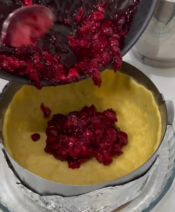 Вишневый пирог с кремом-суфле: фото скрин рецепта