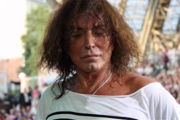 Валерий Леонтьев срочно отменяет концерты из-за болезни
