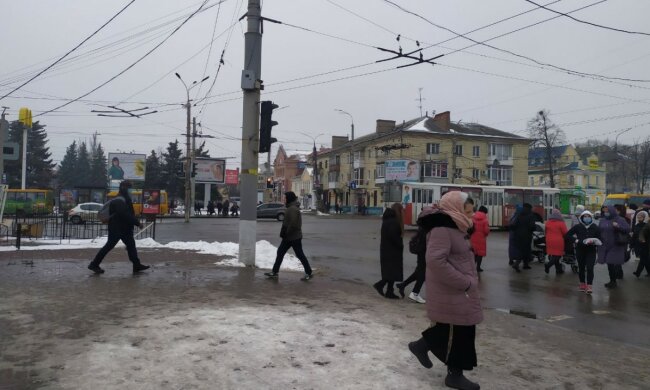 Українці, фото: Znaj.ua