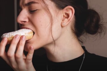 Сладости. Фото: скрин youtube