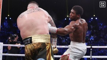 Джошуа победил Руиса решением судей, twitter.com/MatchroomBoxing