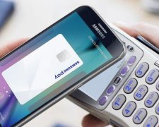 Samsung "заразить" чужі телефони своєю технологією