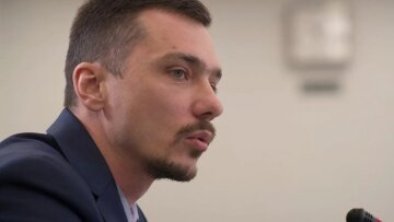 Антон Столетниий