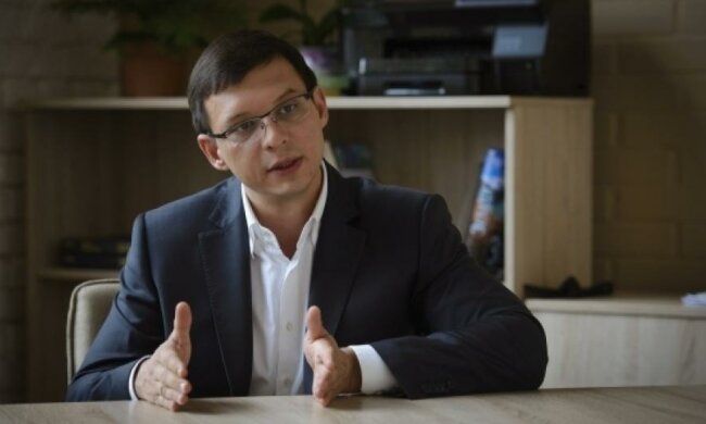 Депутат запропонував пробачити олігархам вкрадене