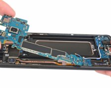 Samsung Galaxy S8 оценили на ремонтопригодность