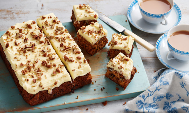 Рождество 2019: удивительный рецепт морковного торта с изюмом